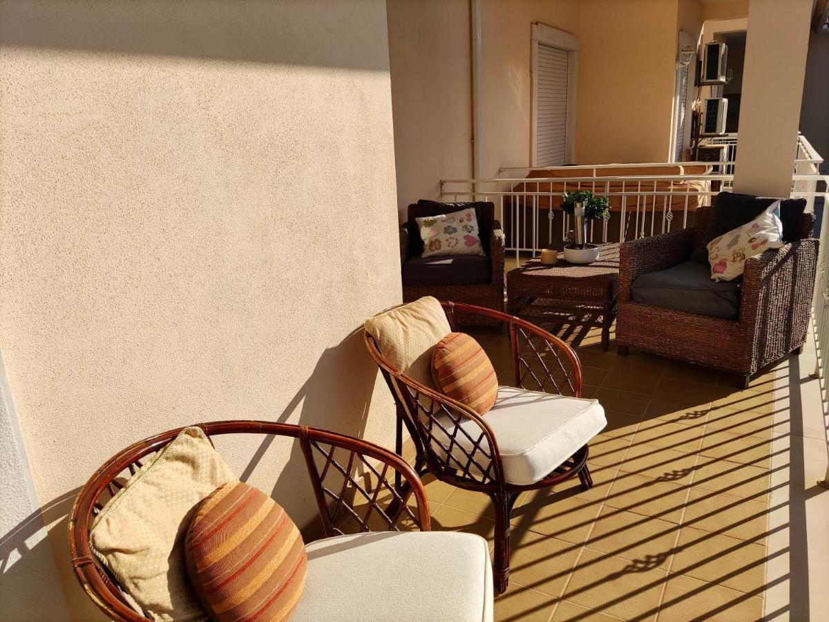 Paradise View Villa อัลบูเฟรา ภายนอก รูปภาพ