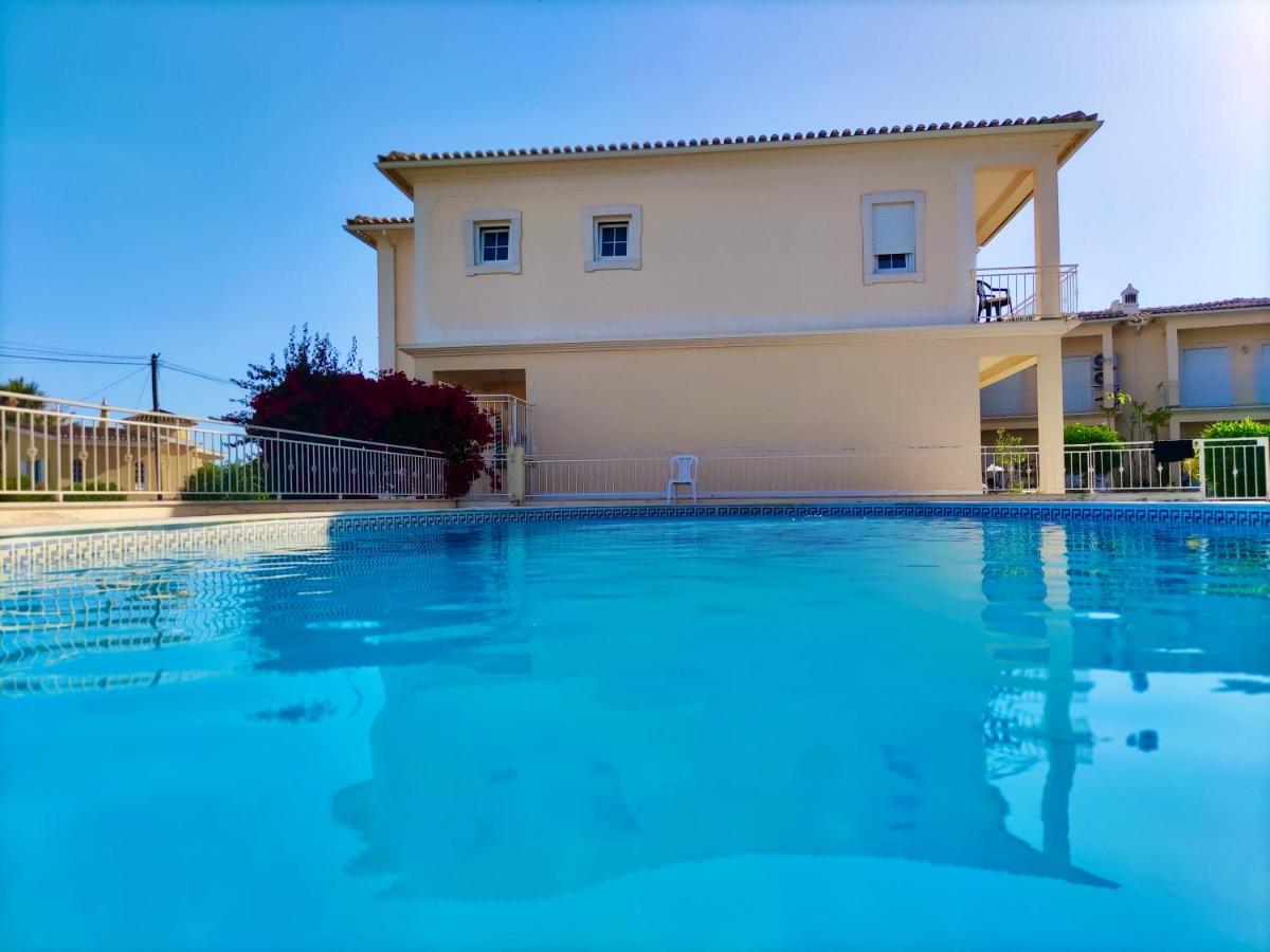 Paradise View Villa อัลบูเฟรา ภายนอก รูปภาพ